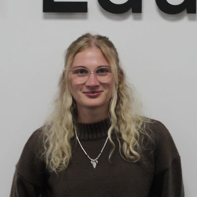 Meet The Team beth 400x400 - Meet The Team